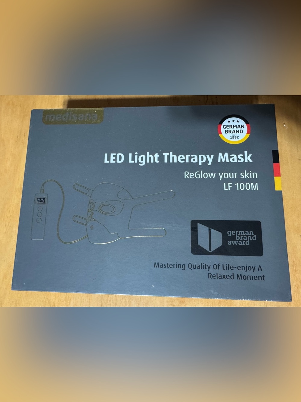 Medisana 3D Red Light Therapy Mask for Face, 336 LEDs Light Therapy Mask